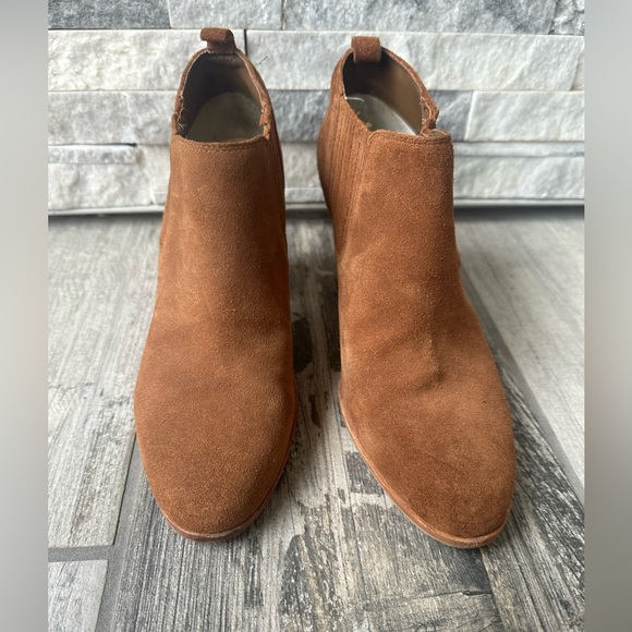 Michael KORS Suede  City Fall Winter Boho  Booties Cognac  Brown Neutral Size 9 - Picture 6 of 10